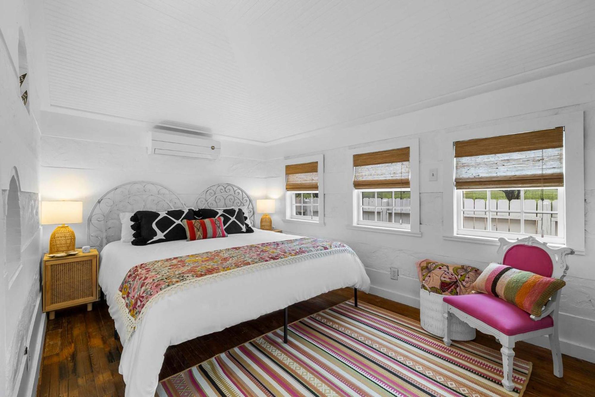 Pink Duchess - Mins To Main Hot Tub & Fire Pit Villa Fredericksburg Buitenkant foto